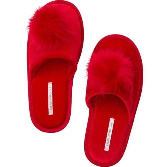 Victoria's Secret Shoes - Victoria's Secret Fuzzy Faux Fur Pom Pom Slip On Slippers Women’s Size Small 5-6